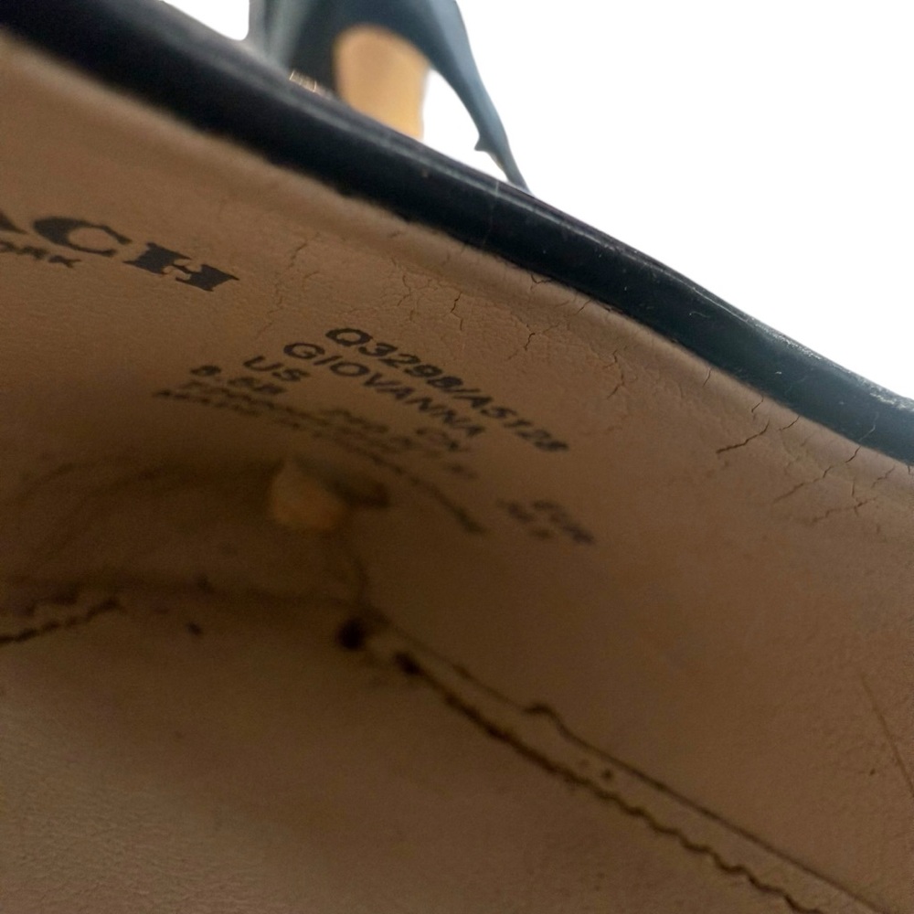 Coach Giovanna Patent‎ Leather Pumps size 8.5 - Picture 3 of 12